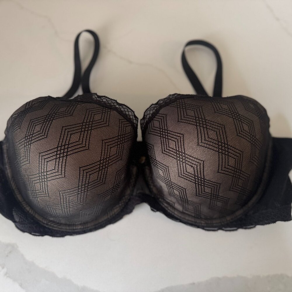 Natori Black 38D Underwire Bra with Mesh and Lace Trim – Lightly Lined Support